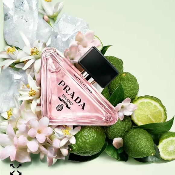 Prada Paradoxe Perfumes - Picture 2 of 10